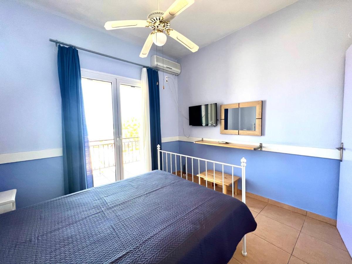 Grand Apartments Nea Koroni Exterior photo